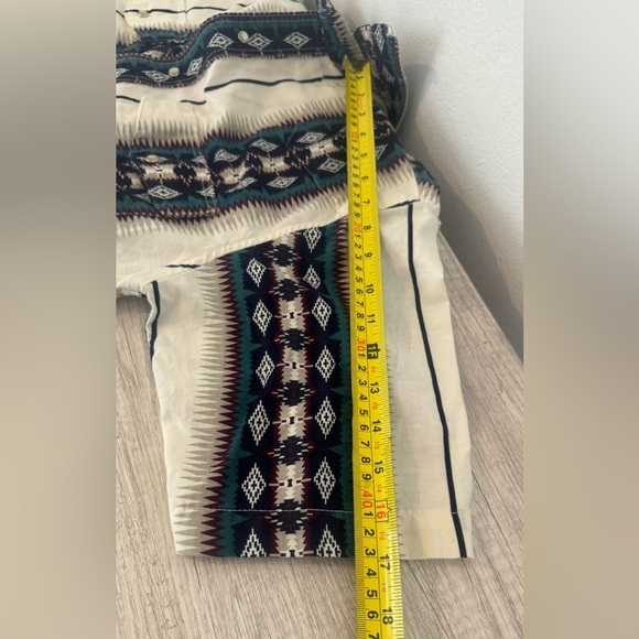 Wrangler Vintage Aztec Pearl Snap Button Up Western Short Sleeve Shirt Med *READ - Picture 6 of 9